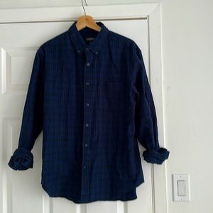 Club Monaco men’s heavy 100% cotton flannel button down